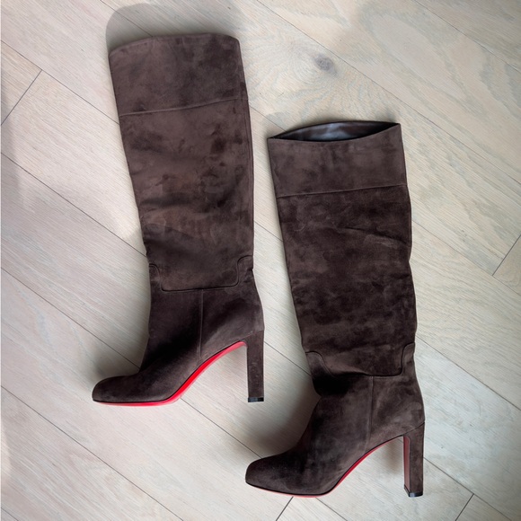 NWOB Christian Louboutin Loo Botta 85 Suede Knee High Boots in Chocolate Brown - Picture 9 of 13